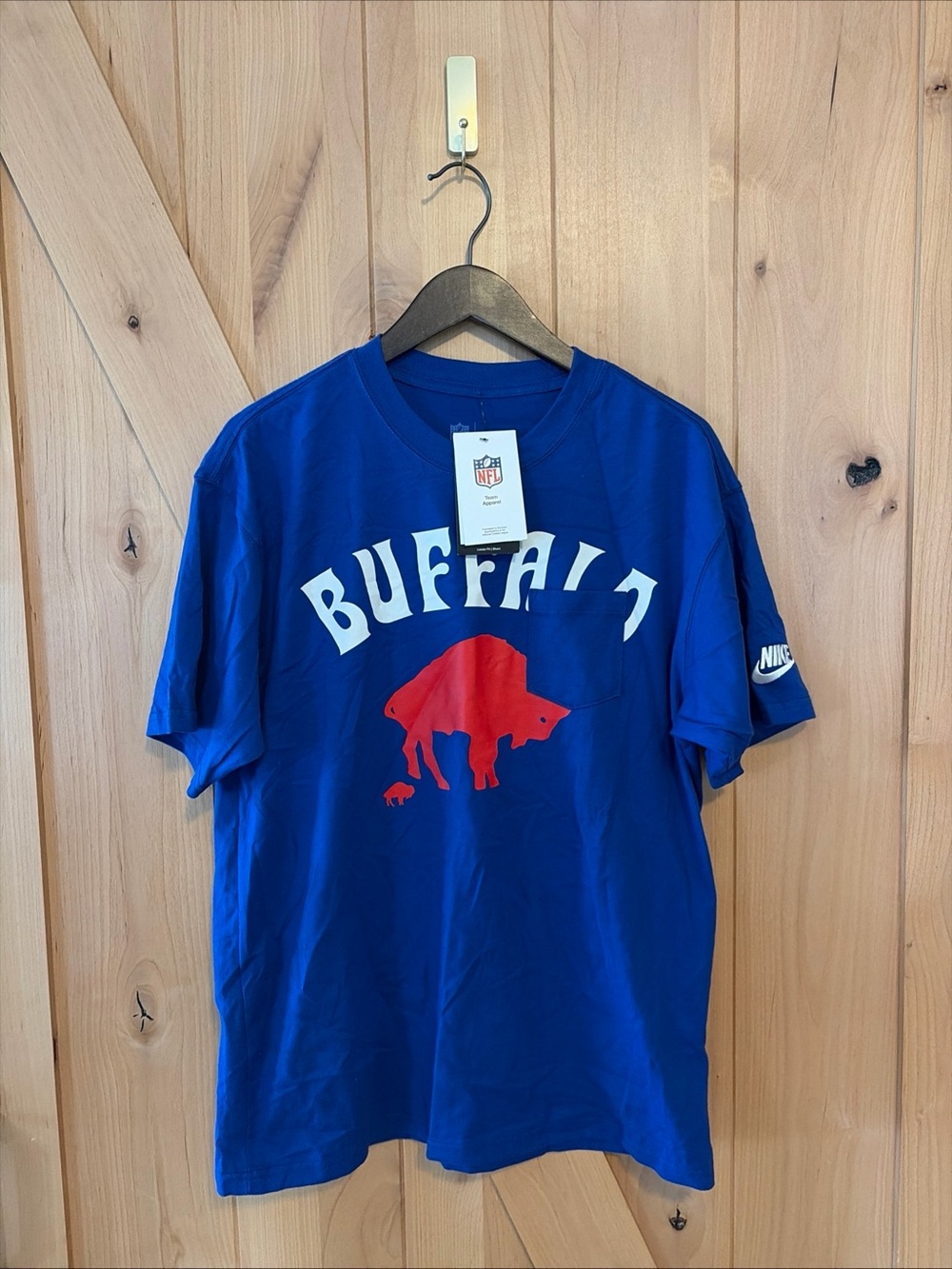 Nike Buffalo Bills Graphic Tee Shirt Blue Pocket Tee Mens Large NWT NFL Cotton